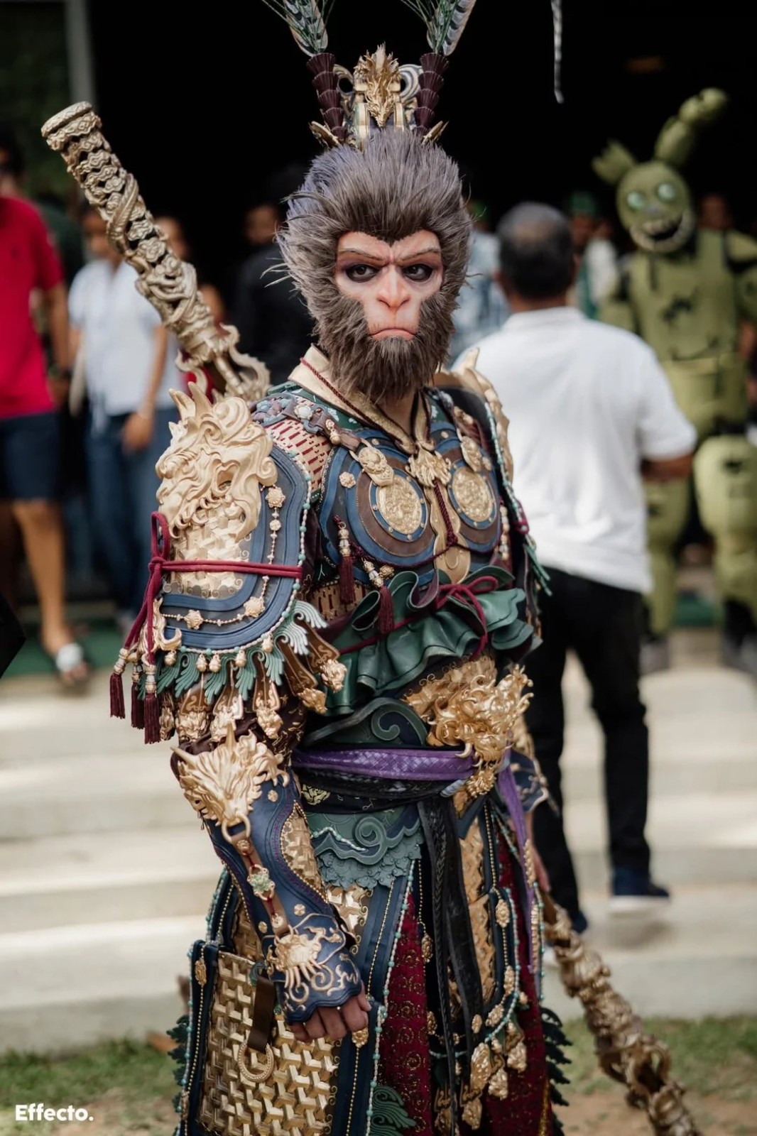  国外玩家半年打造黑神话悟空Cosplay服装惊艳亮相