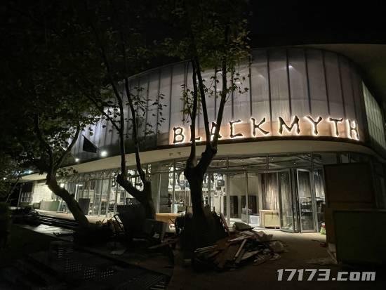  《黑神话》主美杨奇揭秘线下店：主题雕像饮品甜品全体验