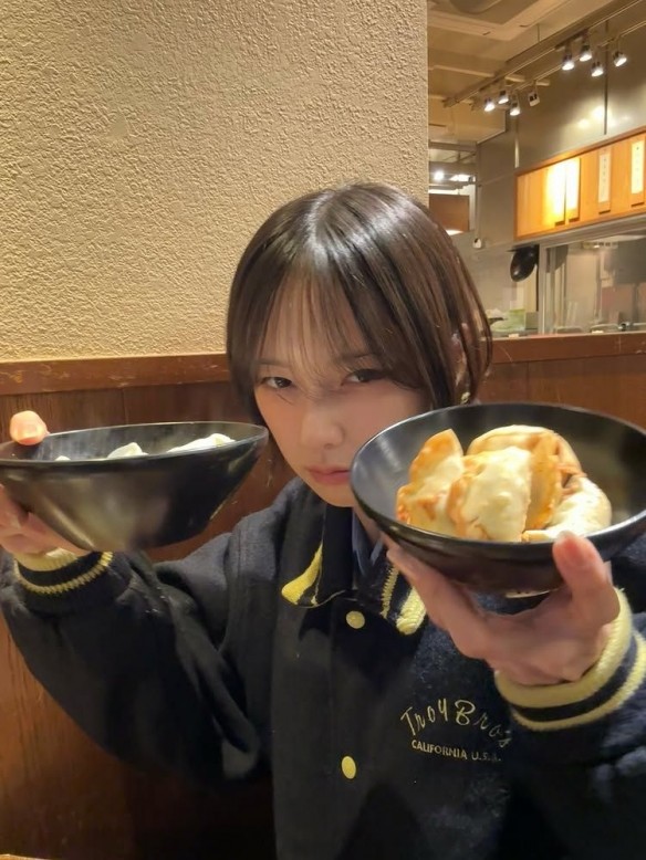 《寂静岭f》女主脸模晒近照 清新造型展现反差魅力