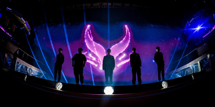 《DOTA2》TI14：XG战胜PVISION晋级总决赛