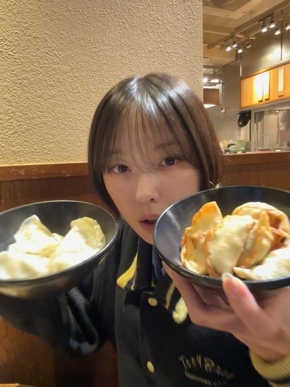 《寂静岭f》女主脸模晒近照 清新造型展现反差魅力