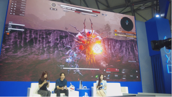 《机甲战魔》实机战斗演示